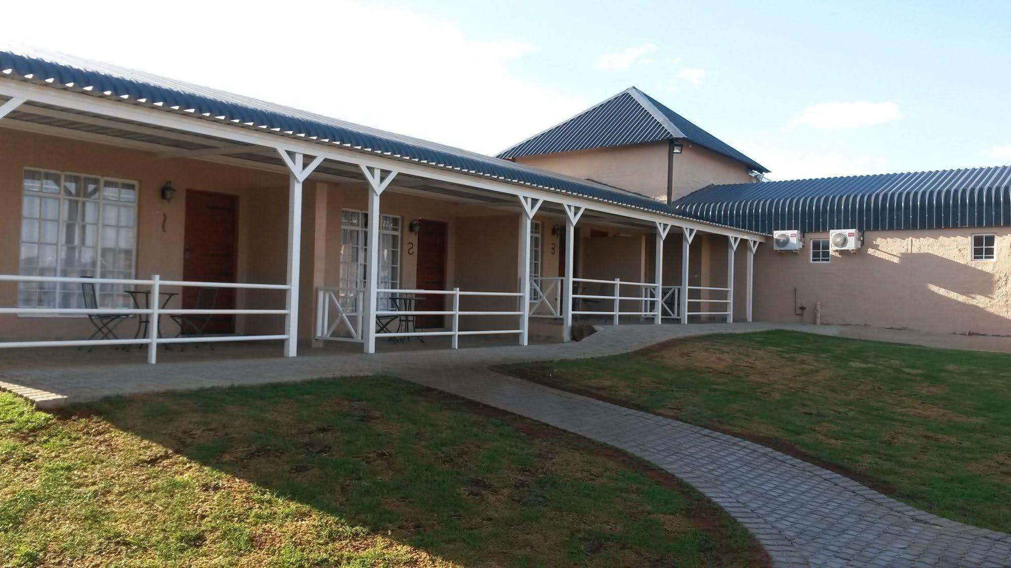 Bona Bona Game Lodge Wolmaransstad Экстерьер фото
